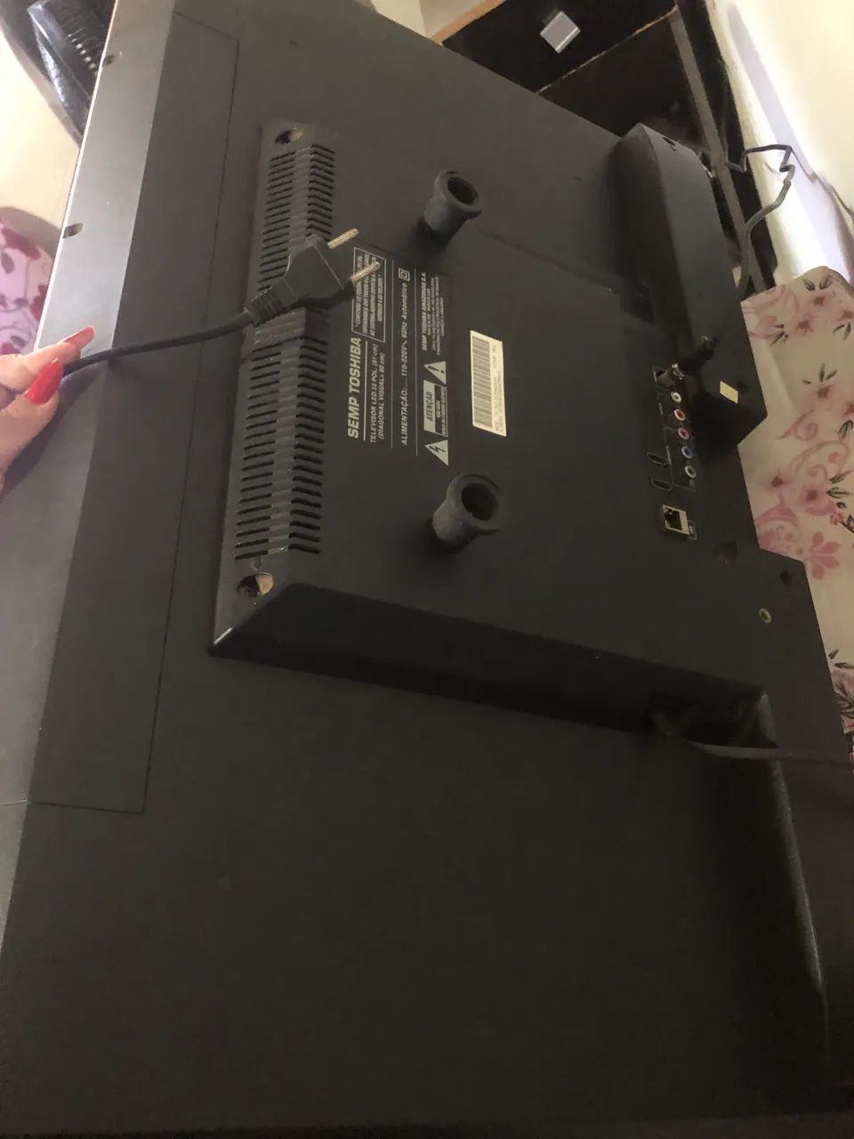 Vende- se TV SEMP 32 polegadas não é smart  - Foto 2
