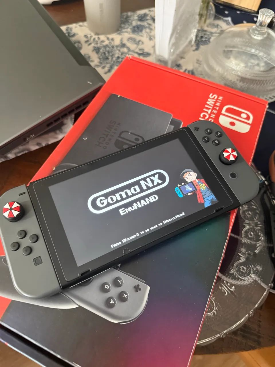Nintendo switch　goma Aceito trocas Nintendo Switch Desbloqueado (Goma NX) - Completo