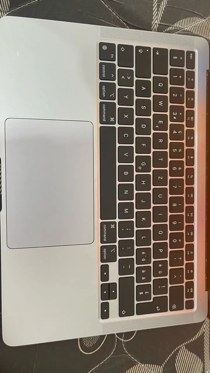 MacBook Air M1 (2020) 8GB de RAM - Foto 3