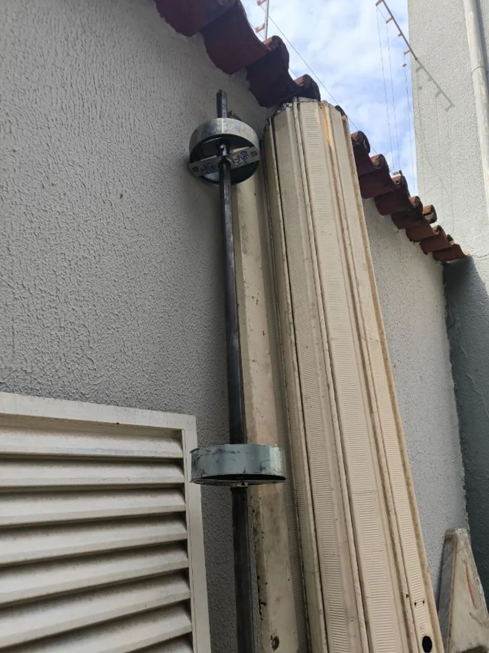 Porta de Aço Comercial de Enrolar Manual (Vão de 2,97m) + Caixas de Mola + Fechadura - Foto 5