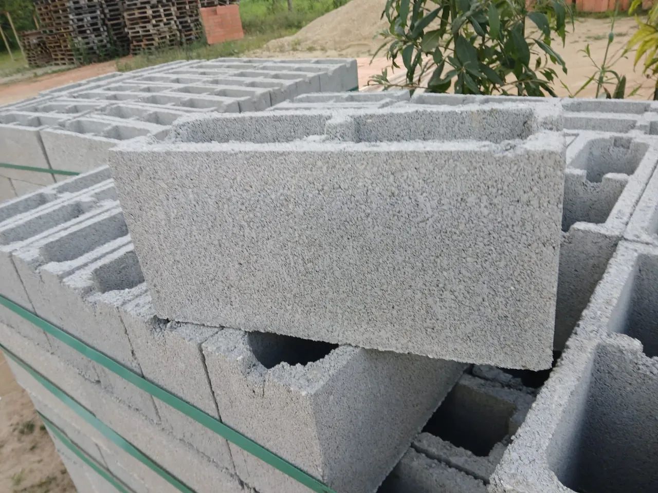 Tijolo e bloco direto de fábrica 