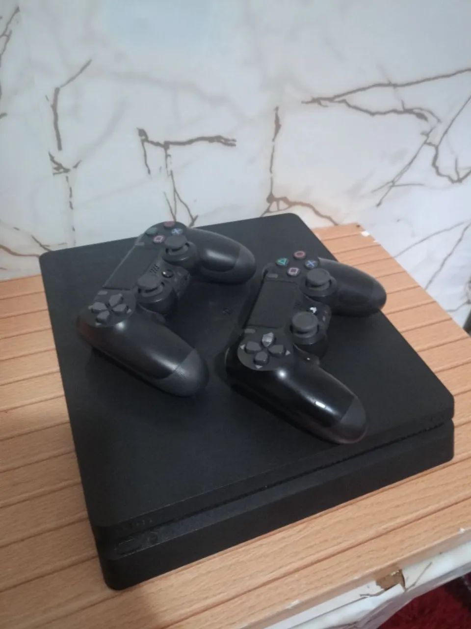 Ps4 slim 2 controles 1 terabyte 