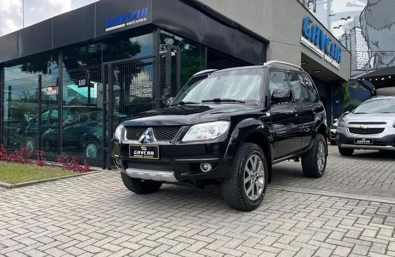 Mitsubishi Pajero 2014