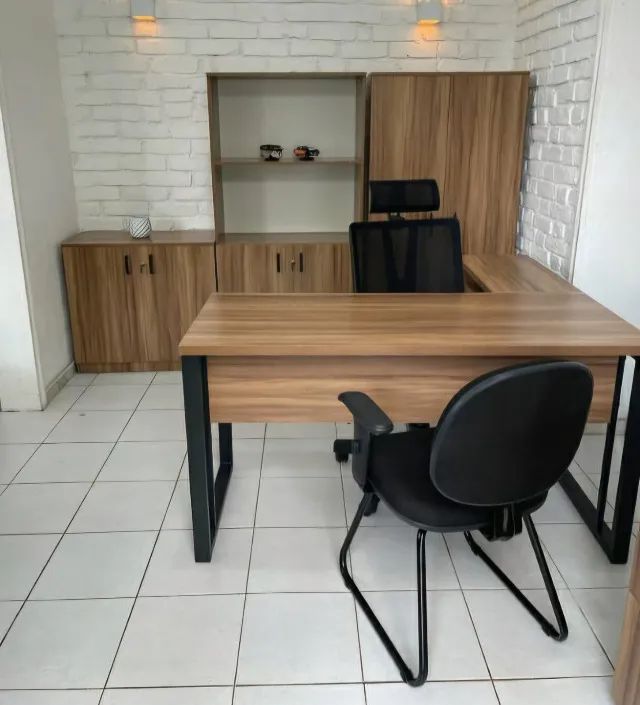 Mesas e cadeiras para escriório - Foto 2