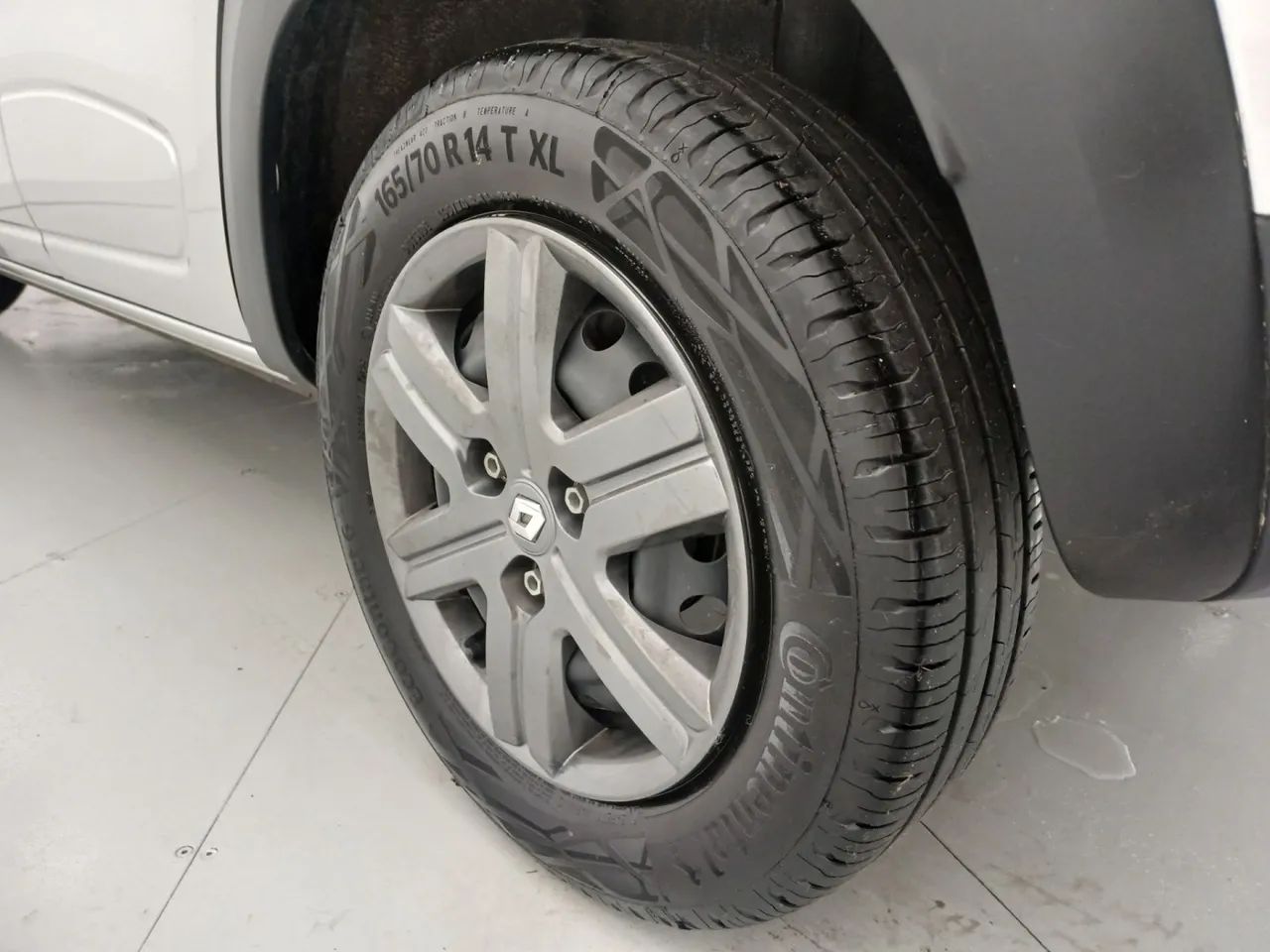 Renault Kwid 1.0 Zen, foto 12 de 18