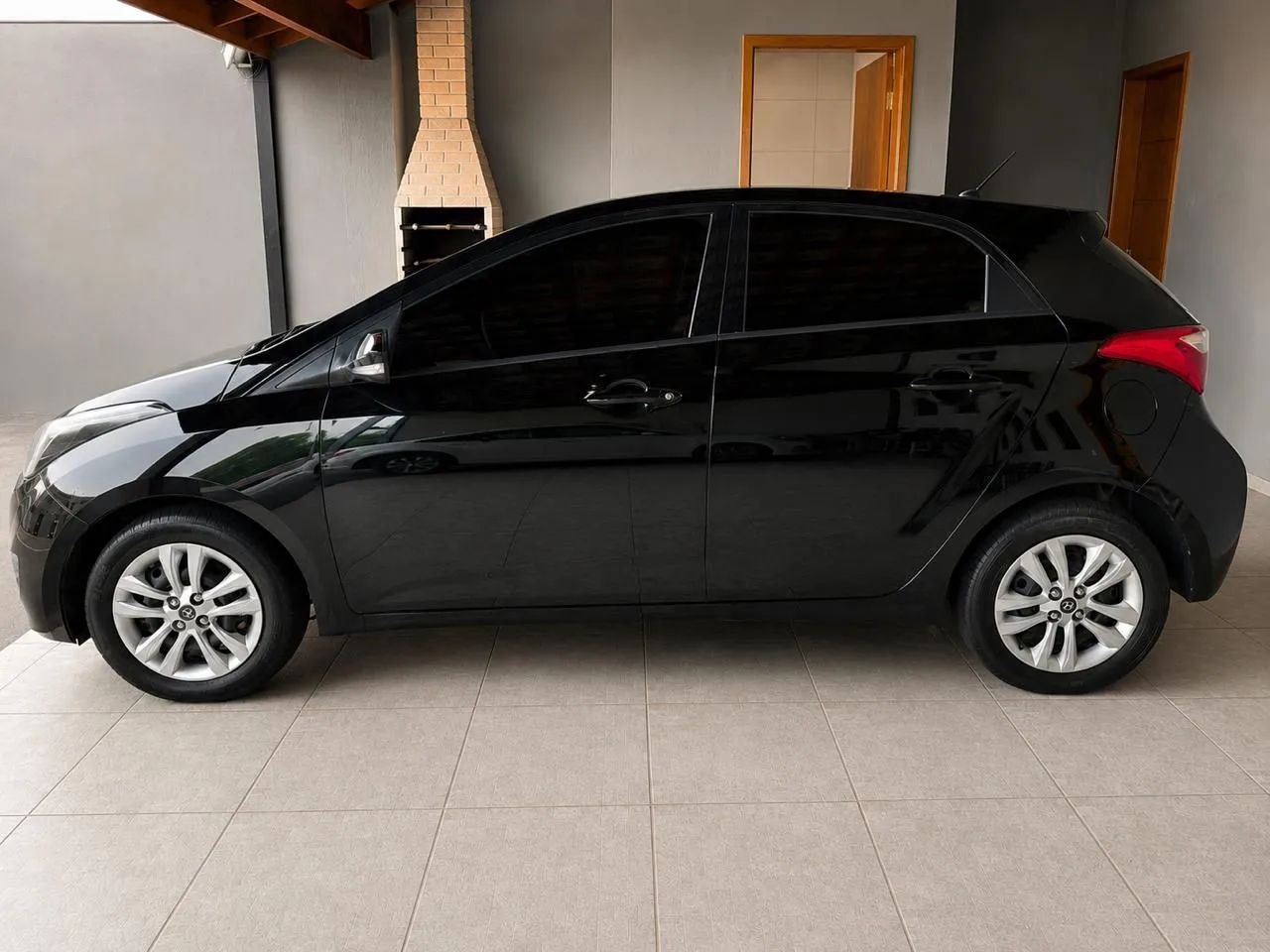 Hyundai HB20 Comf./c.plus/c.style 1.0 Flex 12V 2017