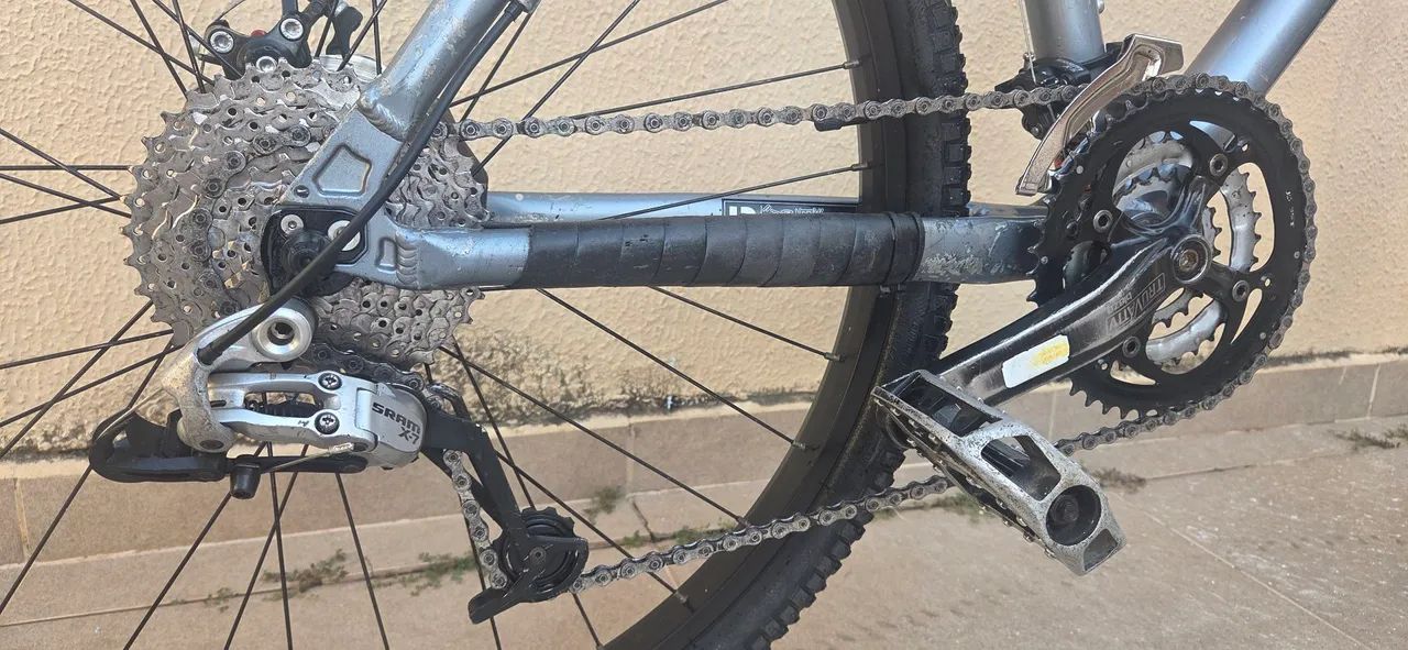 Bicicleta DB Diamond Back cinza aro 26 - Foto 4