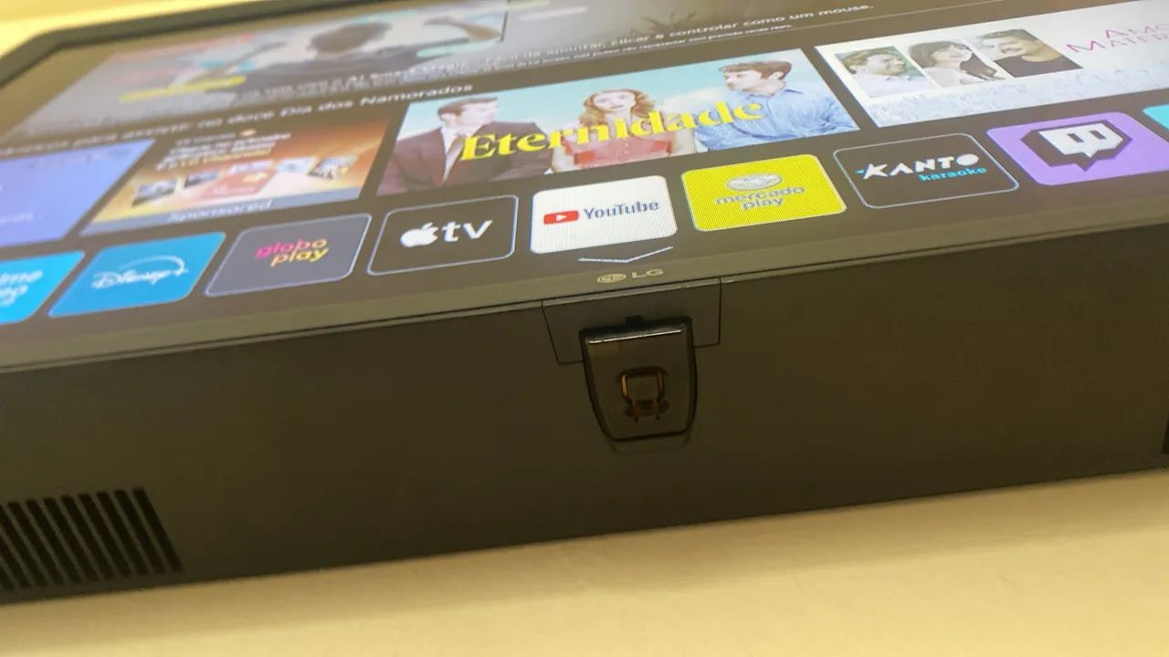 vende se televisão semi nova 32 polegadas  - Foto 3