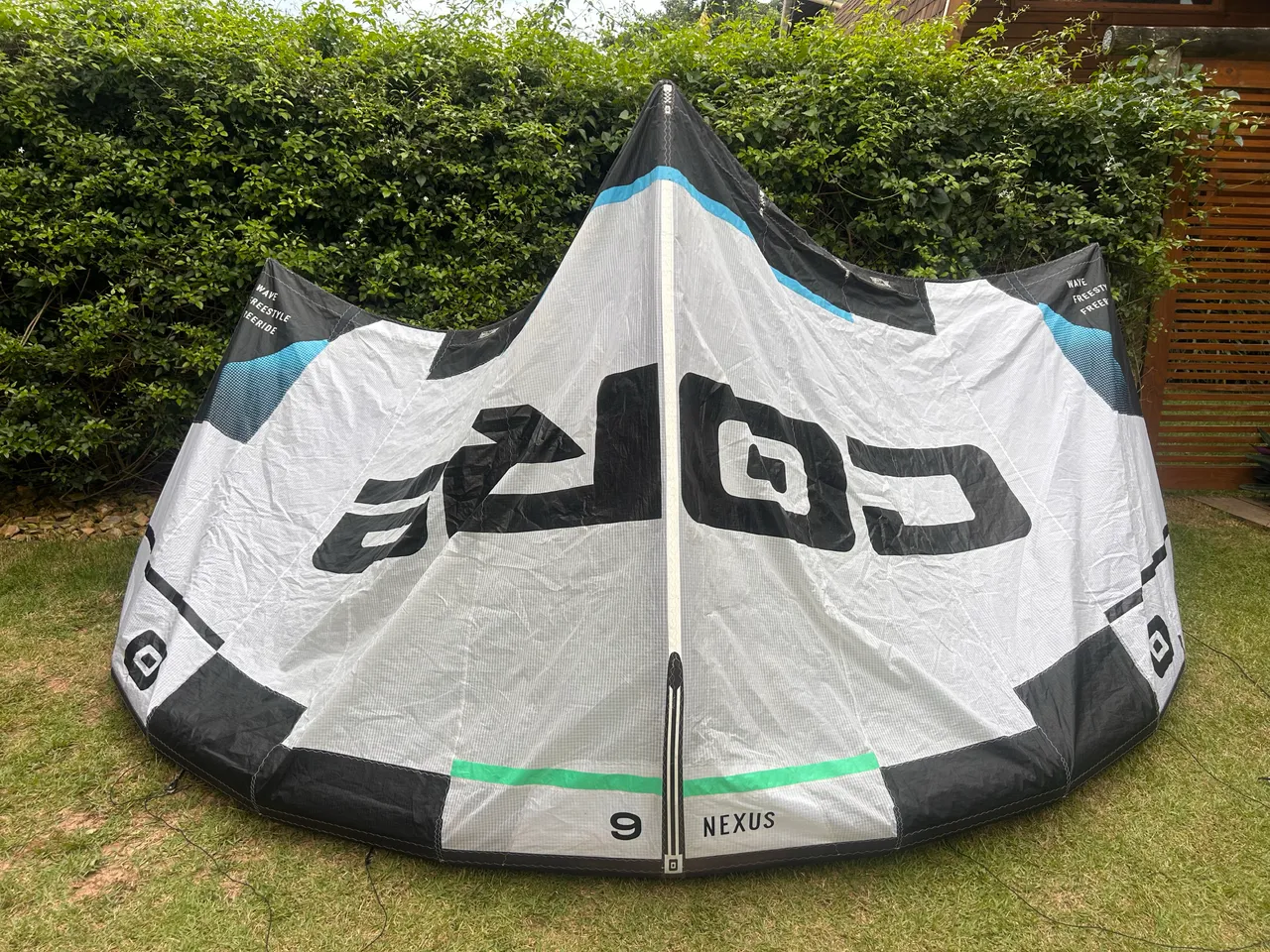 Duotone Rebel sls 2024 8m + click bar 2022 kite surf - Esportes