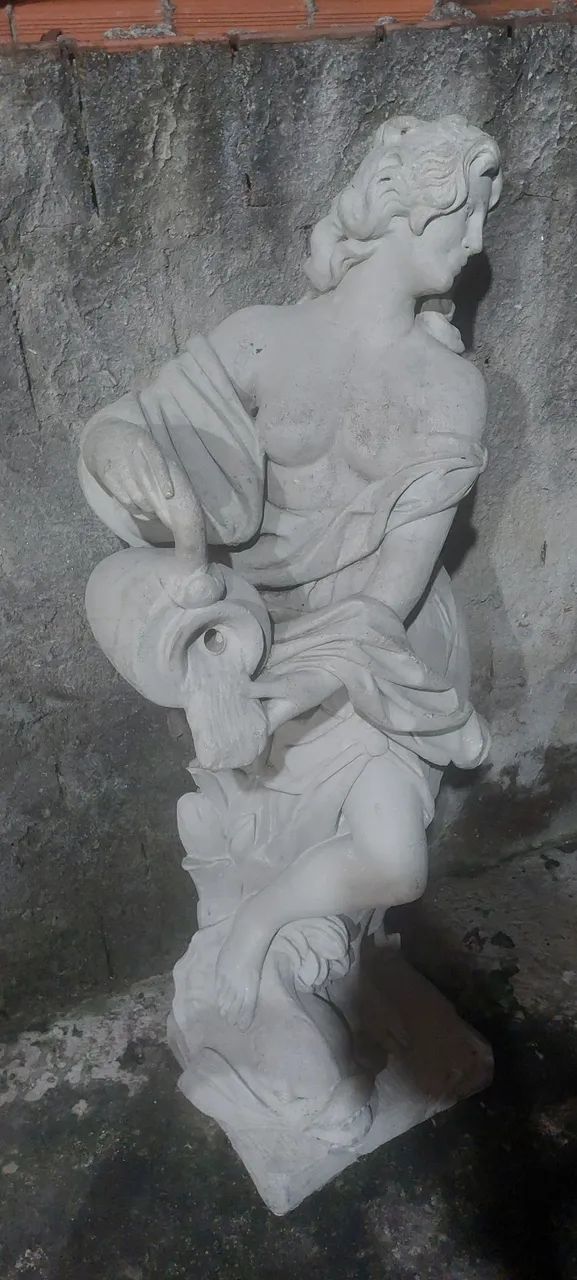 Estátua  - Foto 3