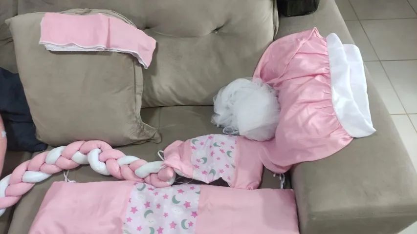 Protetor mini berço menina