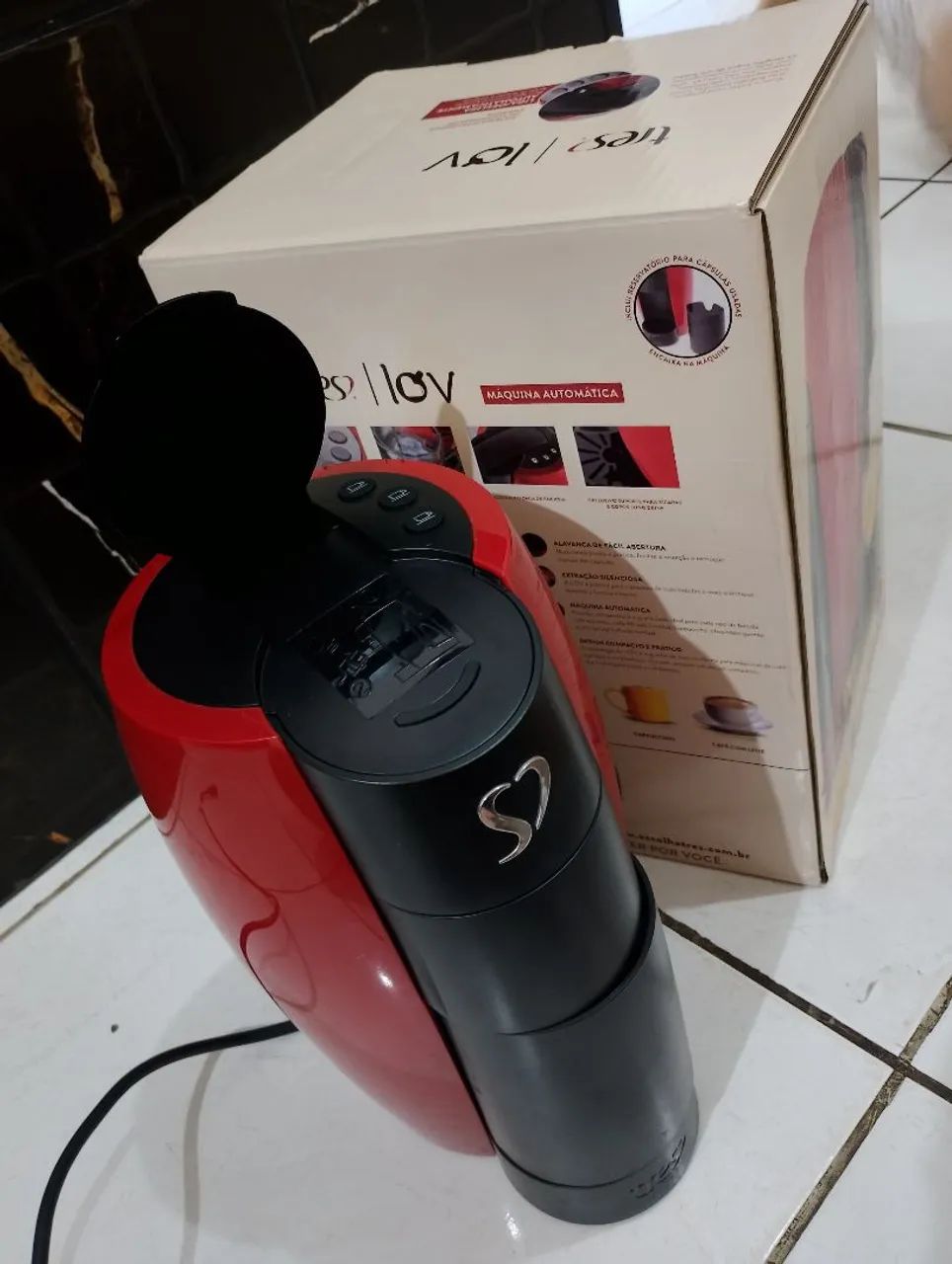 Cafeteira express três lov 