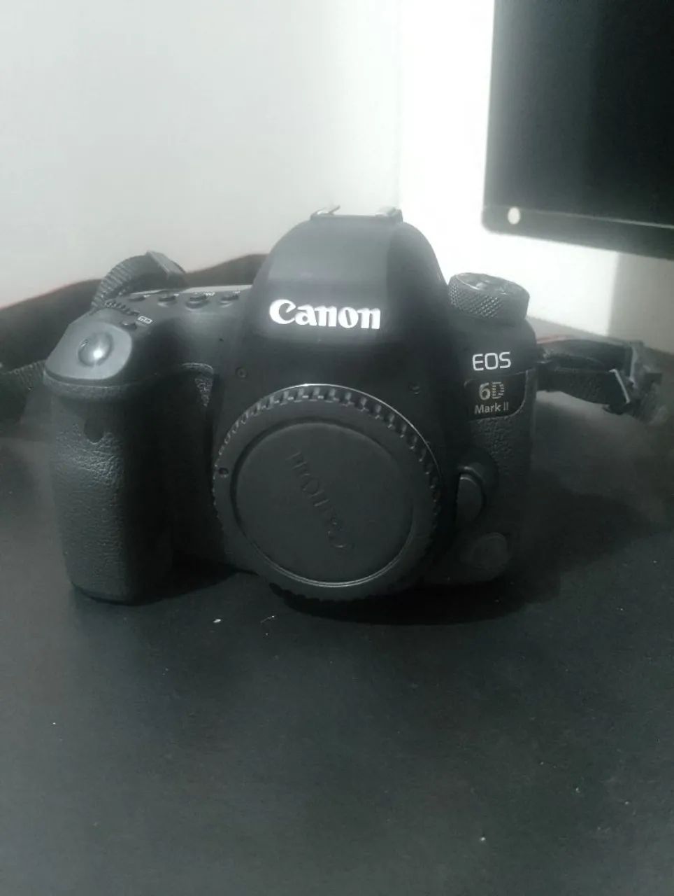 Câmera Canon EOS Mark II