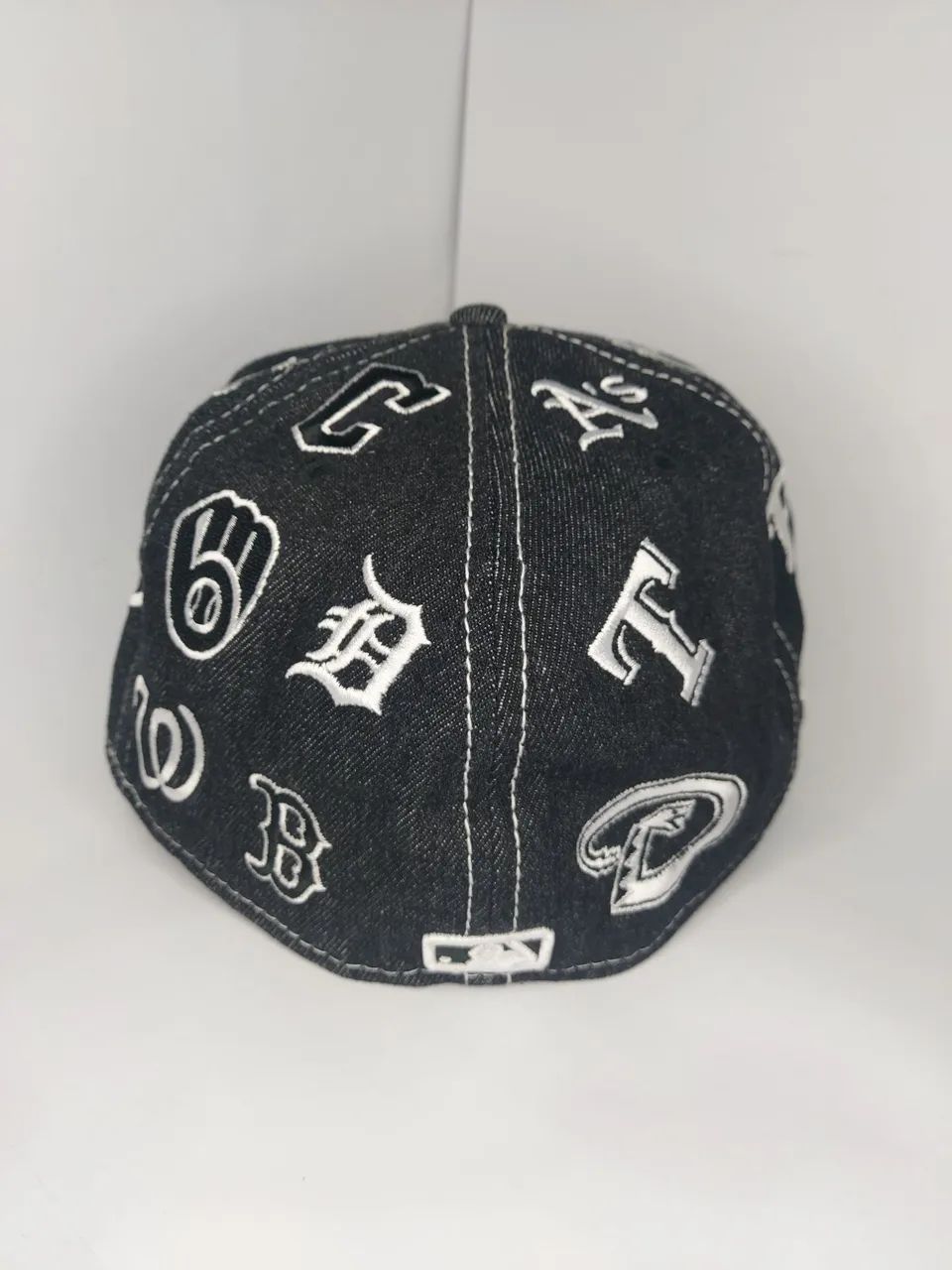 Boné 59fifty Branded preto - Aba reta - Baseball - Mlb - Foto 4