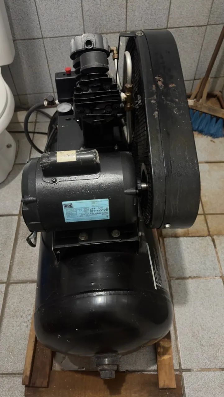 Compressor de Ar - Pouco Uso - Manutenção Recente - Foto 4