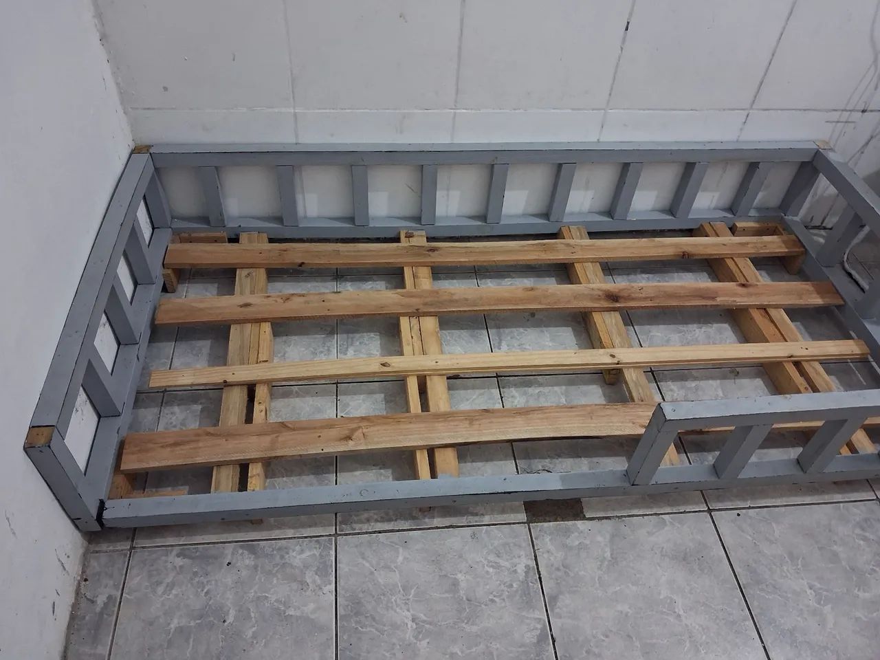 Cama solteiro 