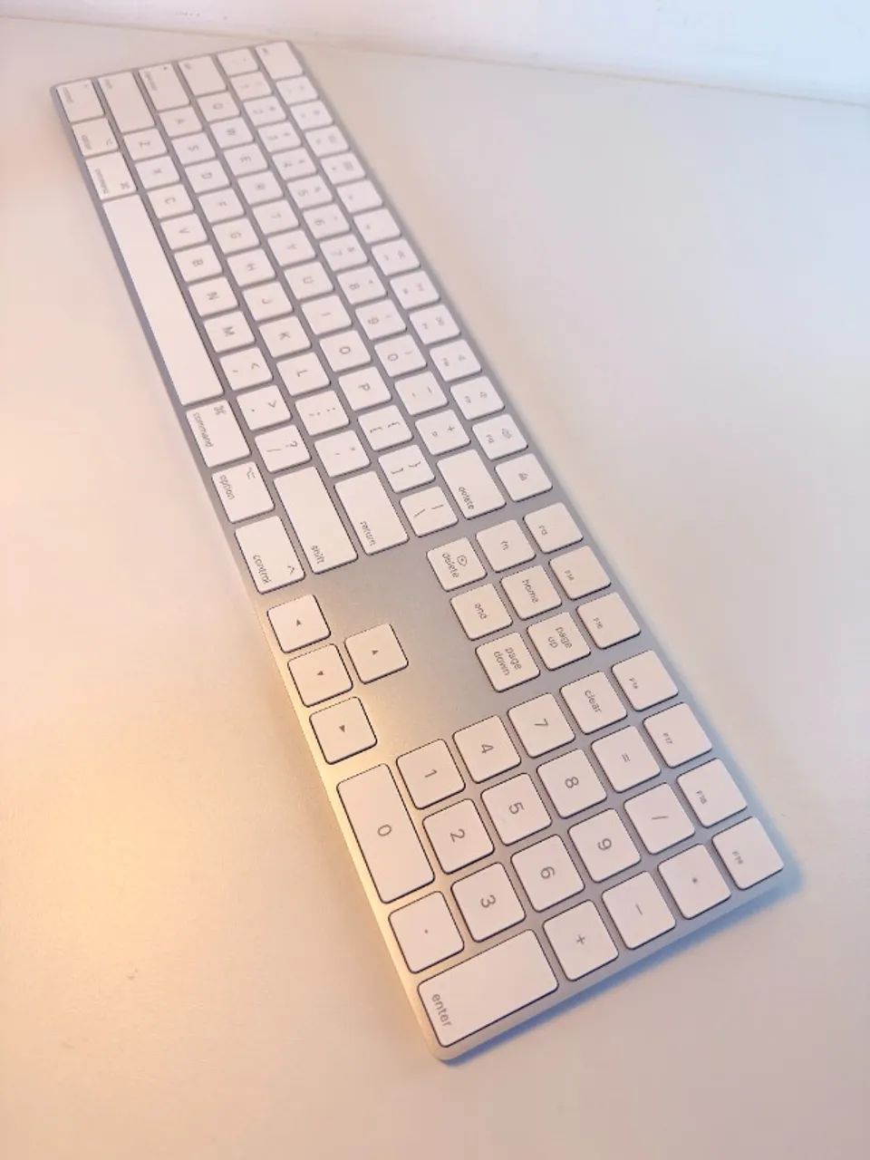 Teclado Apple Magic Keyboard com Teclado Numerico - Foto 4