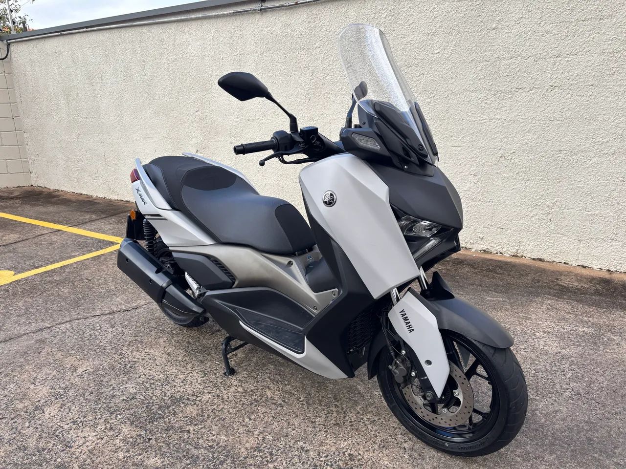 Yamaha Xmax 250 2025 - Foto 2