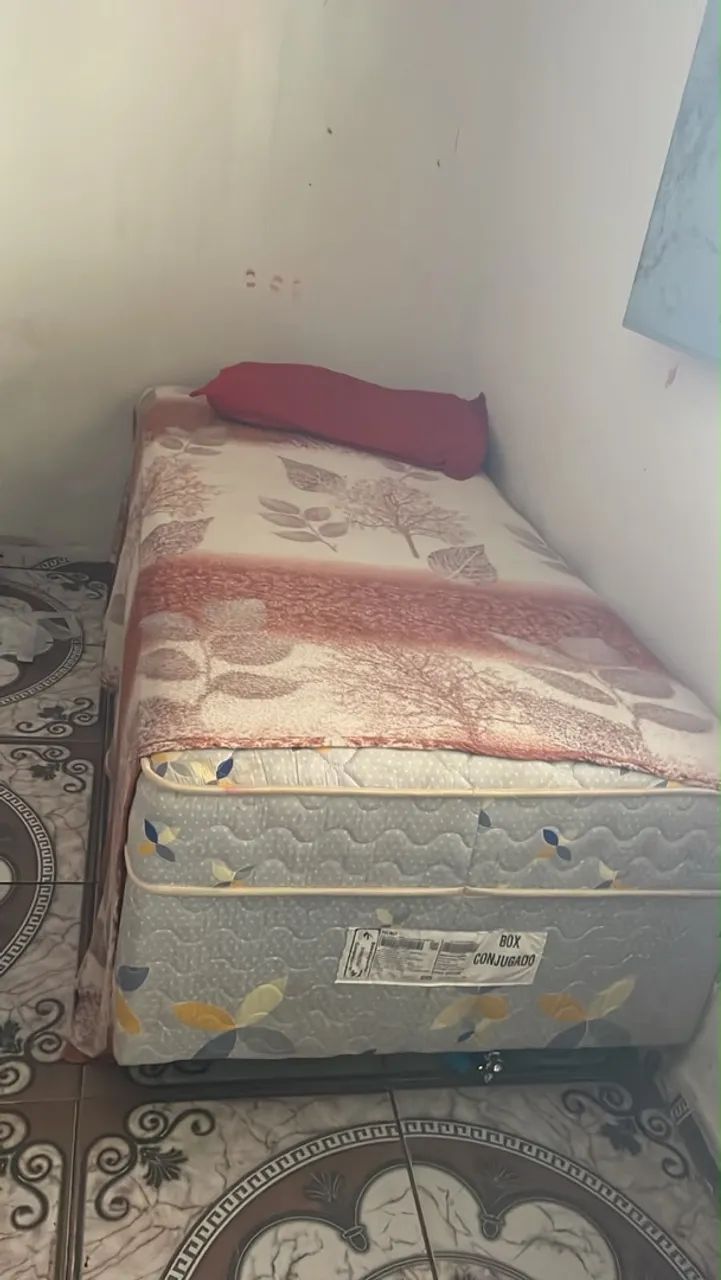 Vende-se cama de solteiro  - Foto 2