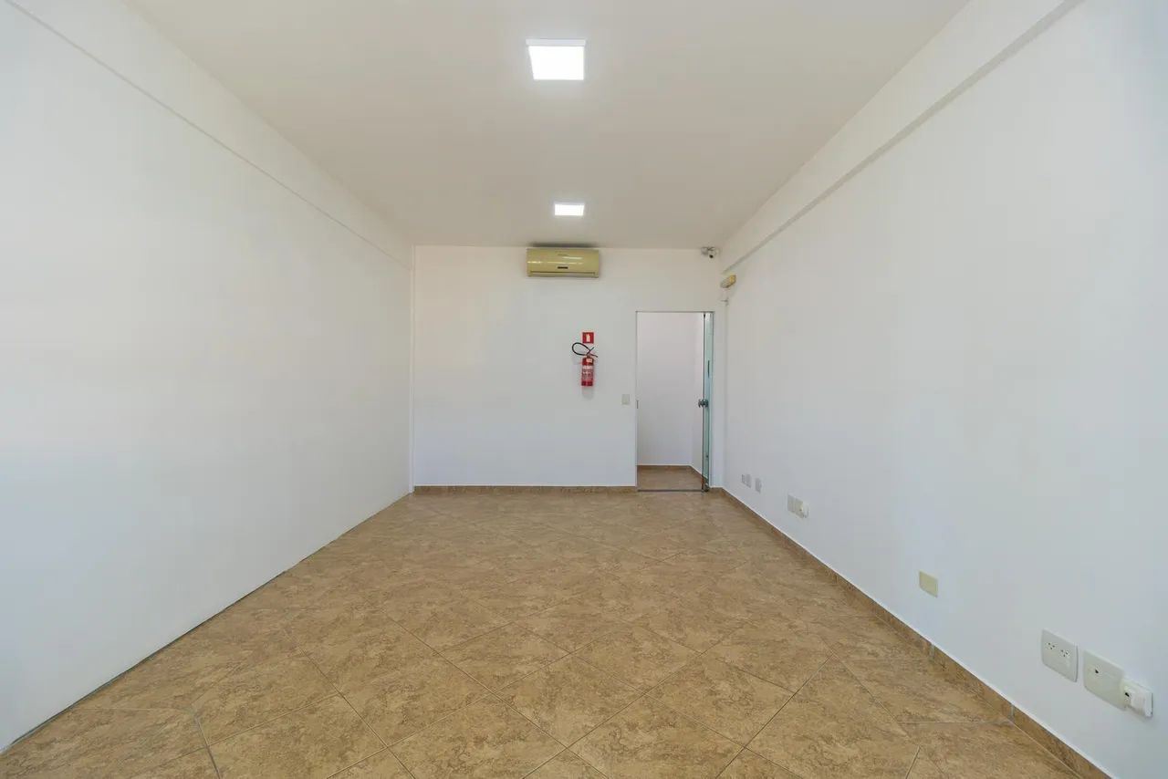 Sala Comercial Rua Professor João Falarz - Foto 3