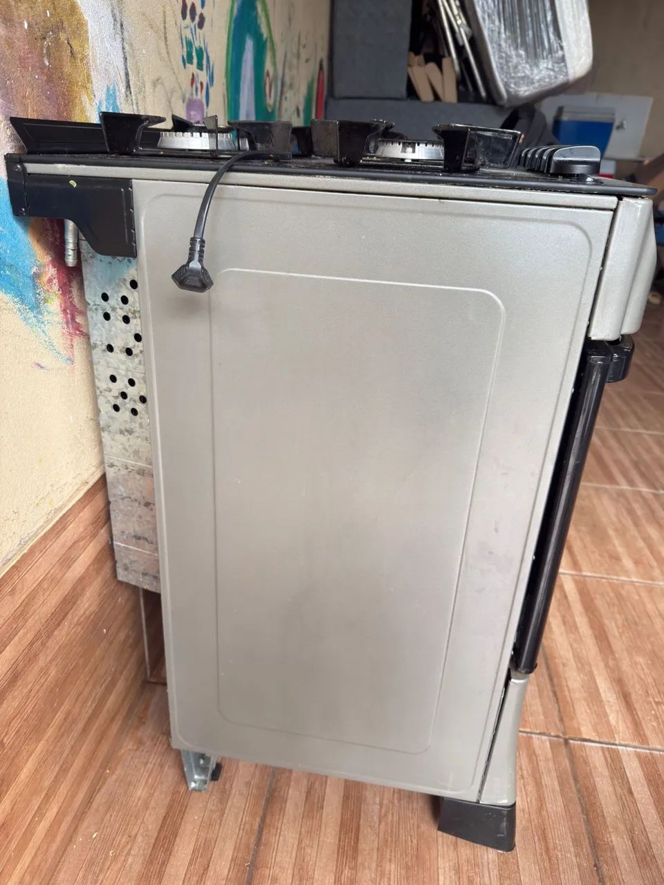Vendo fogão 4 bocas Mueller - Foto 2