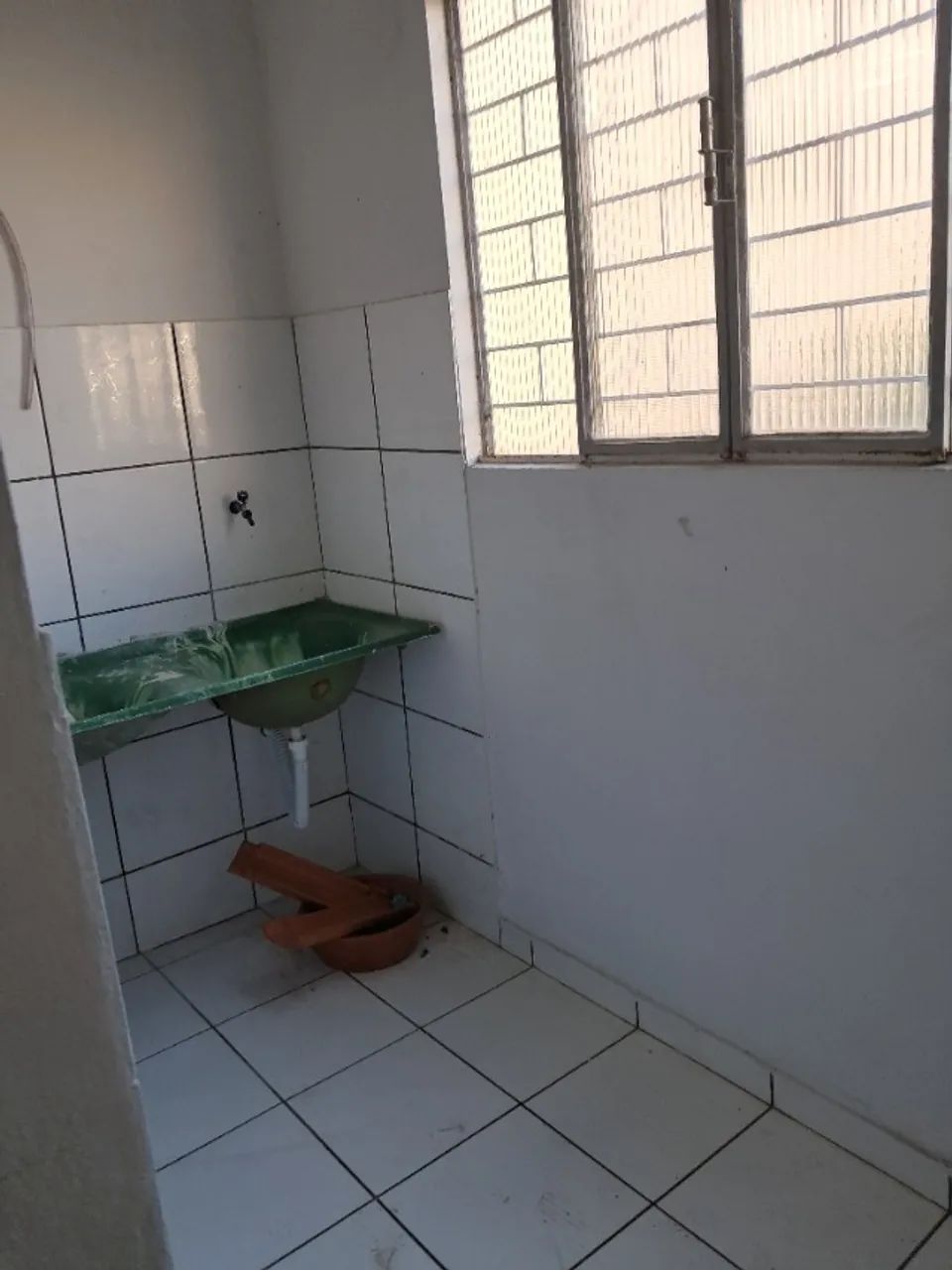ALUGA-SE APARTAMENTO  NA FOLHA 32 - Foto 5
