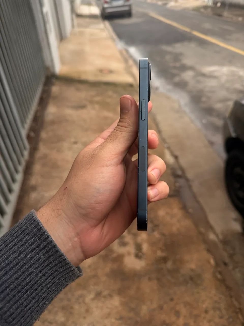 iPhone 13 preto - 128gb  - Foto 4