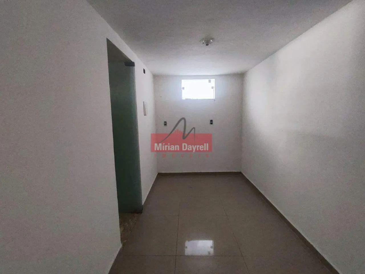 (67915) para aluguel - Casa comercial com 5 quartos, 3 vagas, no Cachoeirinha - Foto 3