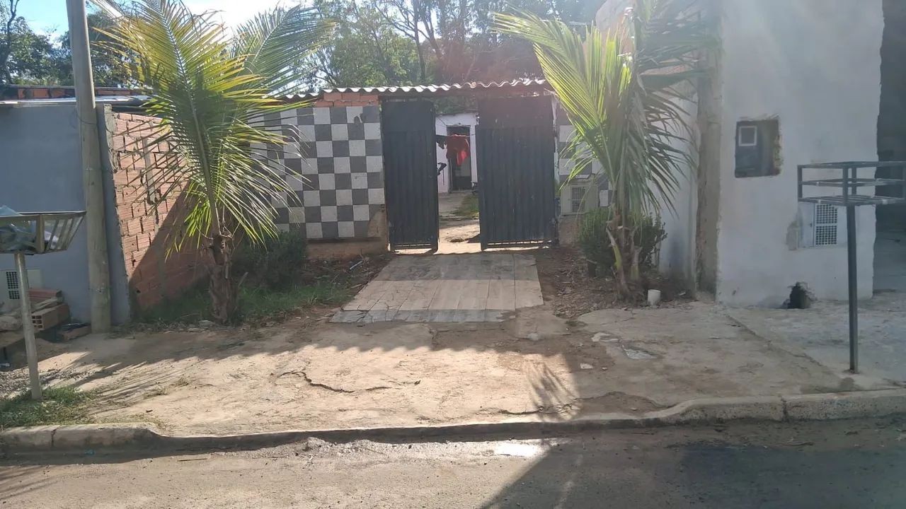 CASA NO JARDIM COLINA 2