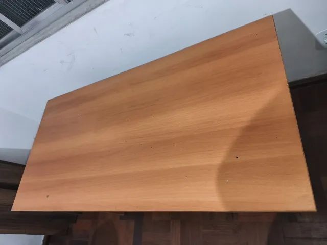 Escrivaninha/mesa de madeira  - Foto 4