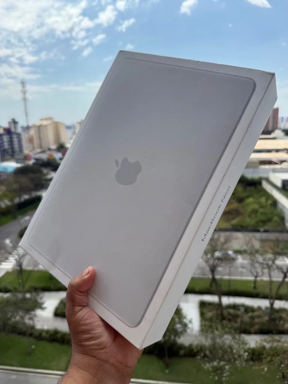 APPLE MAC NEO LACRADO COR BRANCO!!!!