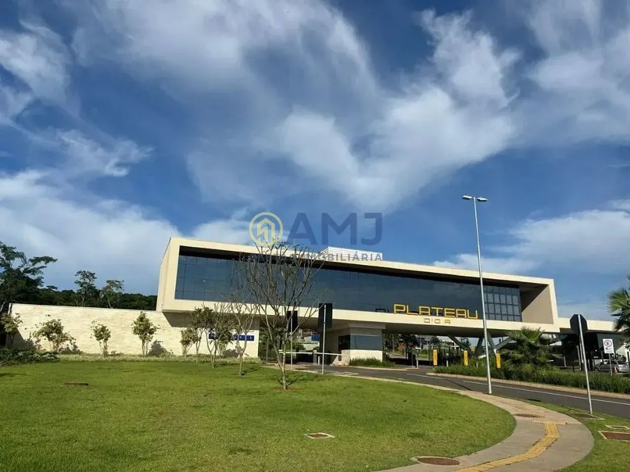 LOTE À VENDA | PLATEAU D'OR PRIVILÈGE - 666,75 m² - Foto 2
