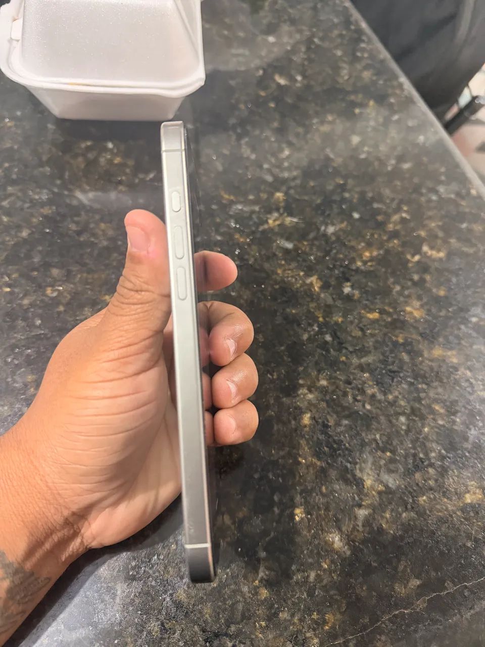 iPhone 16 pro max  - Foto 2