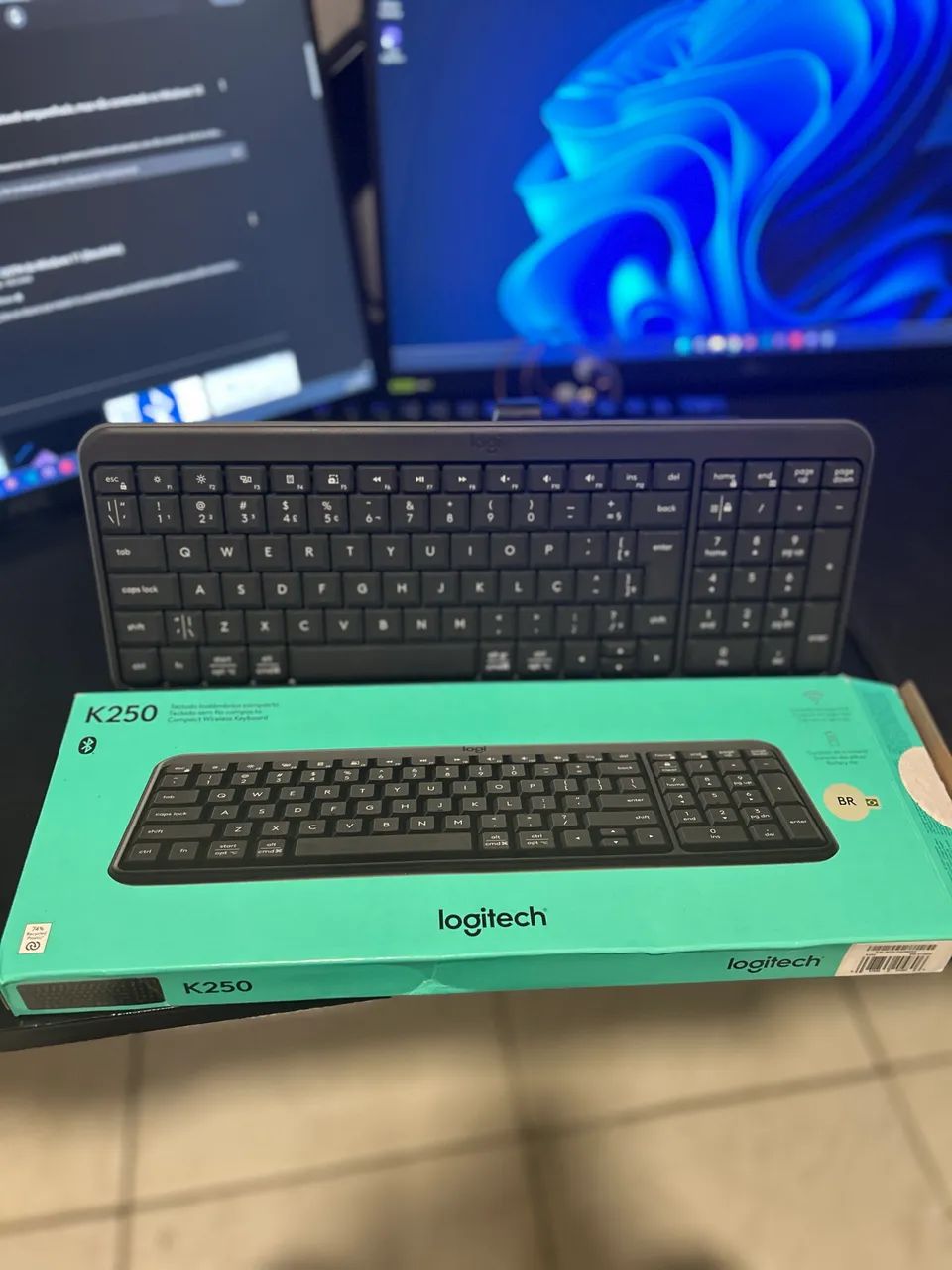 Teclado sem fio Logitech