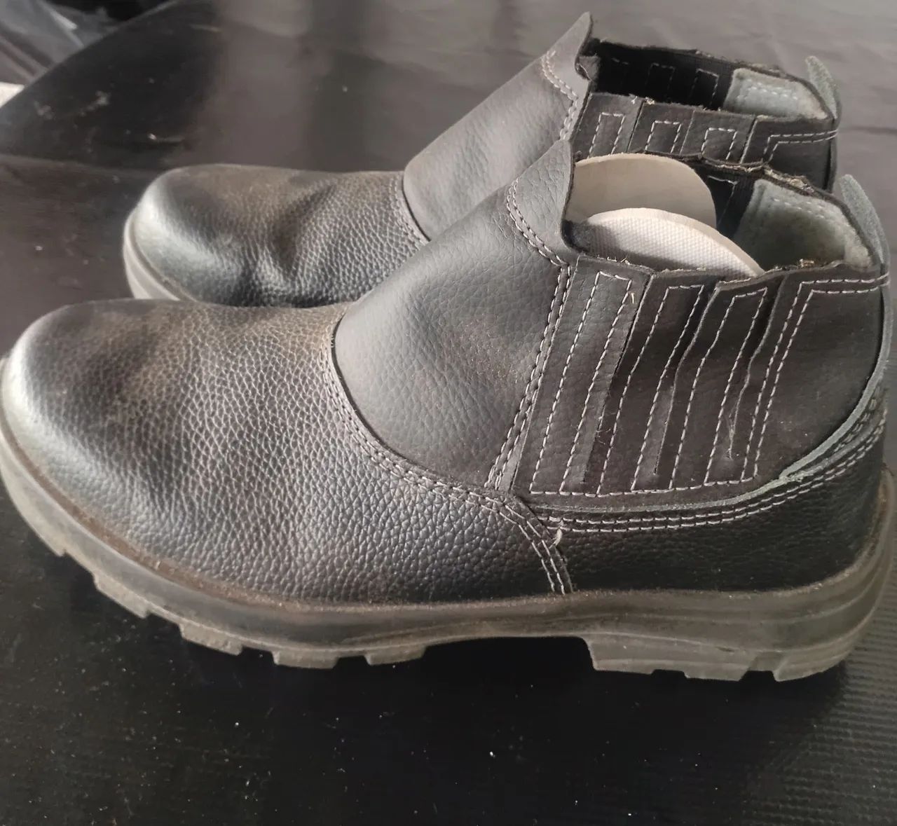 Bota nova tamanho 42 43 - Foto 3