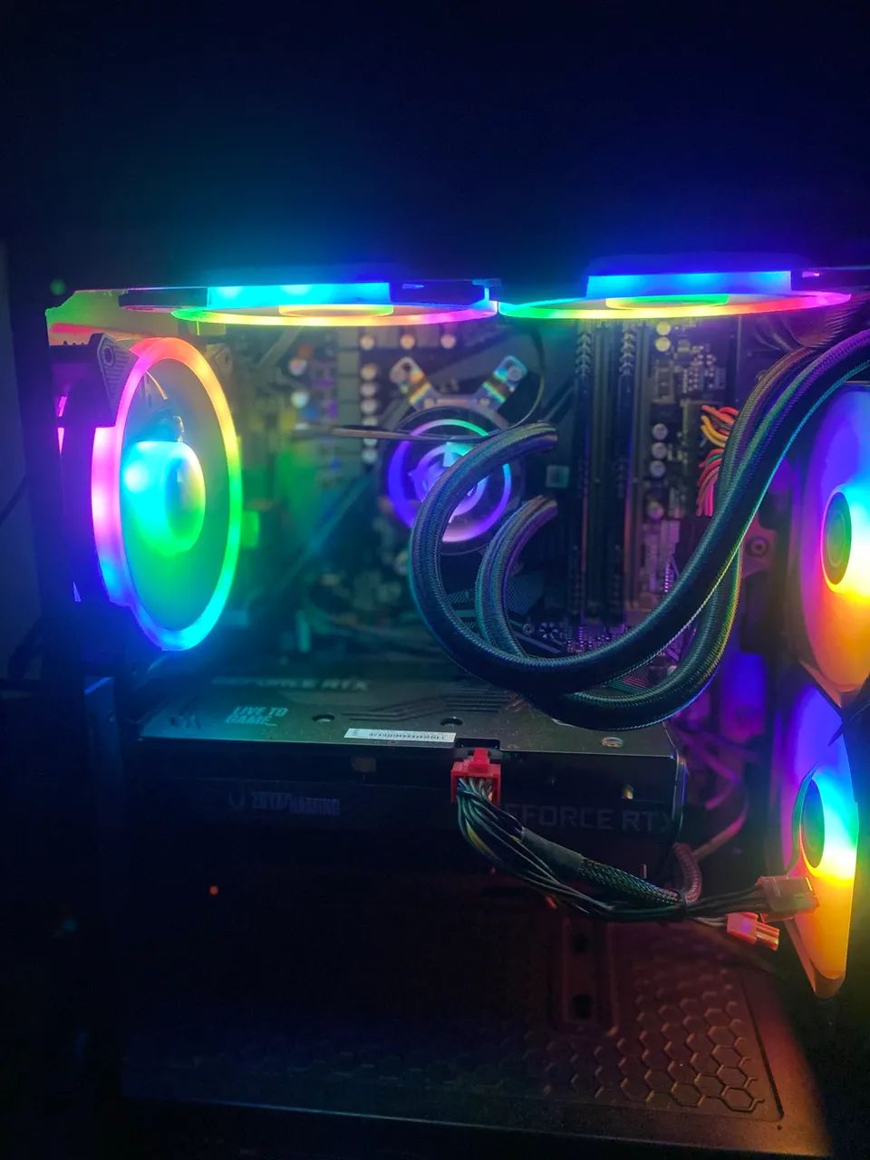 PC GAMER 453824823406766080