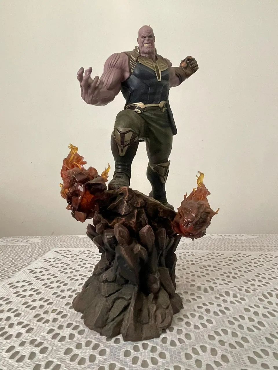 Estátua figura de Thanos Avengers: Infinity War IRON STUDIOS 1/10 - Foto 2