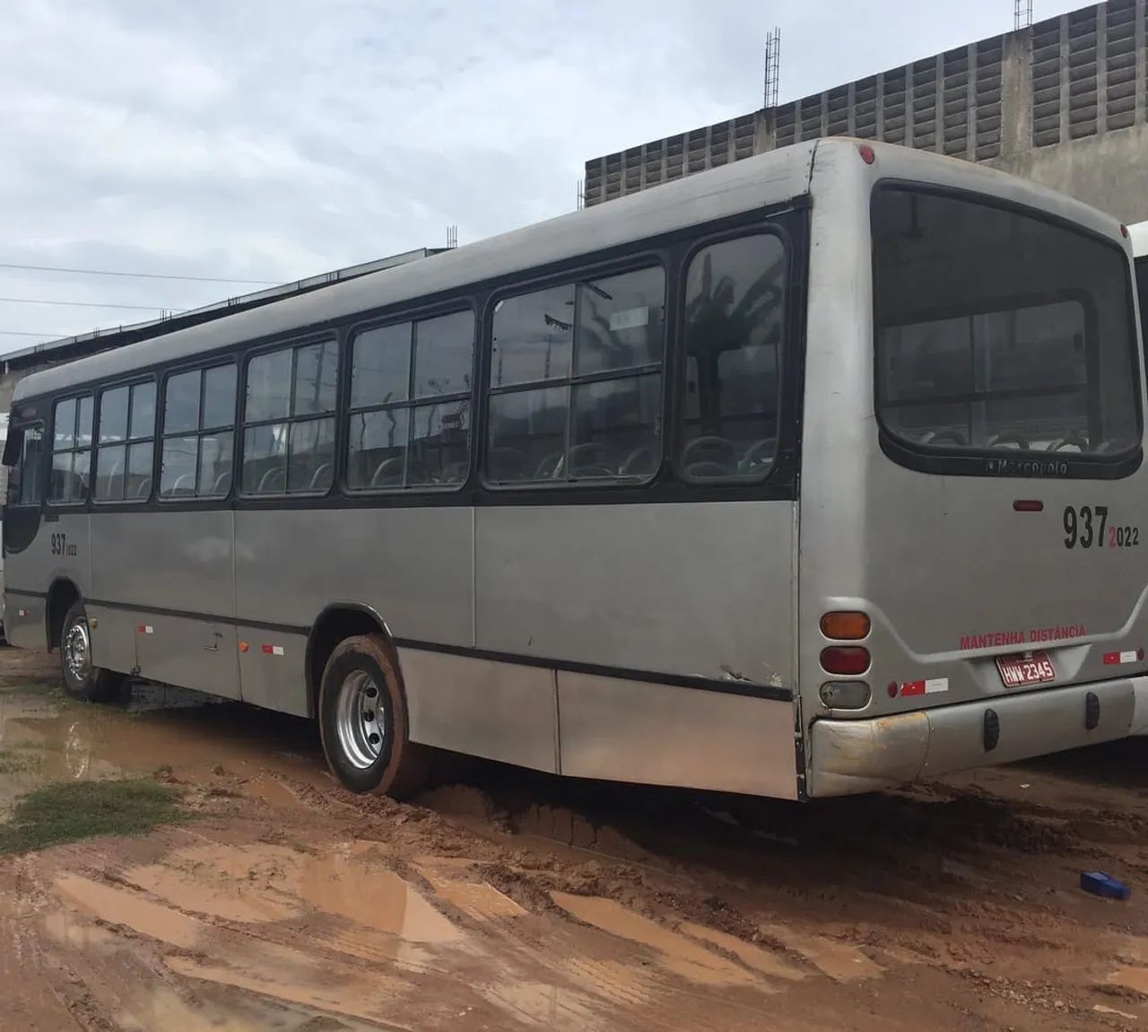 ÔNIBUS NO PARCELAMENTO - Foto 2