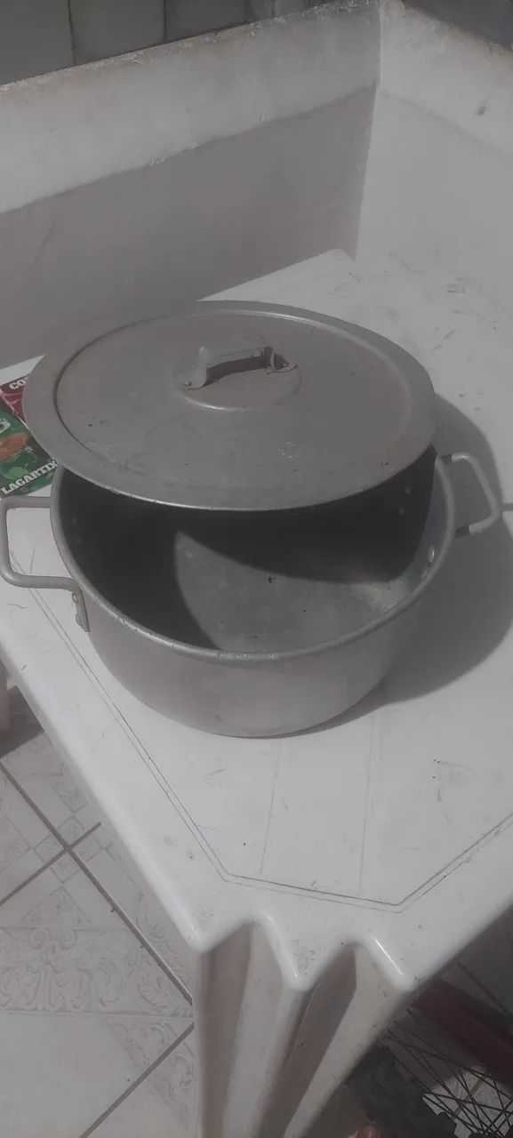 PANELA MARCA ABC ALUMÍNIO N°31 COM TAMPA