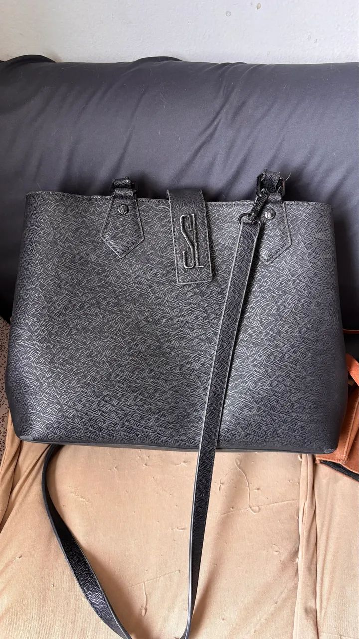 Bolsa Santa Lolla preta 