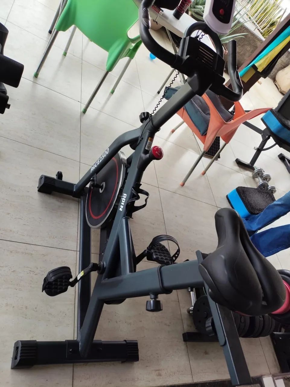 BICICLETA DE SPINNING ODIN PACE 2500 - ESTADO DE NOVA!  - Foto 4