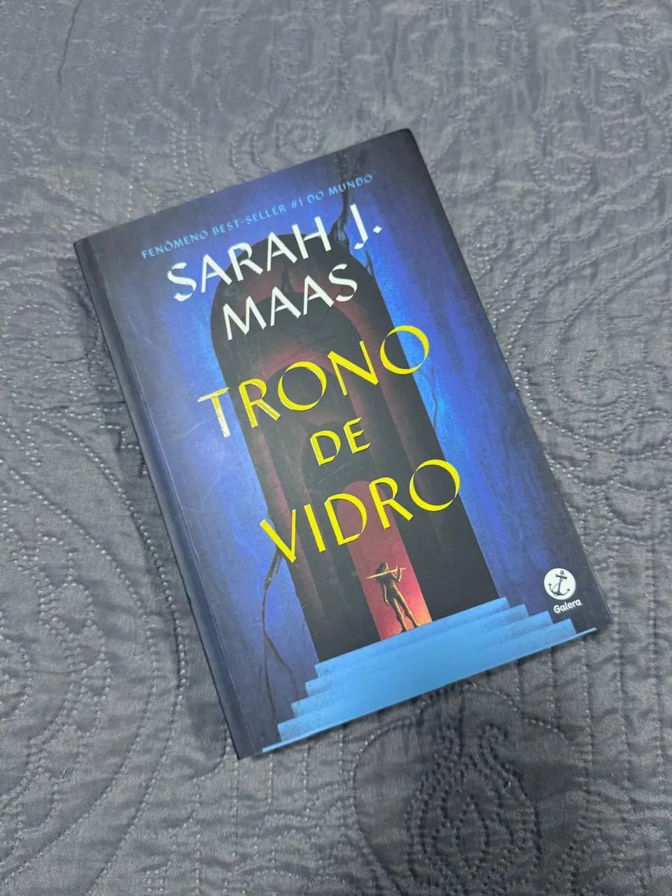 Livro Trono de vidro 