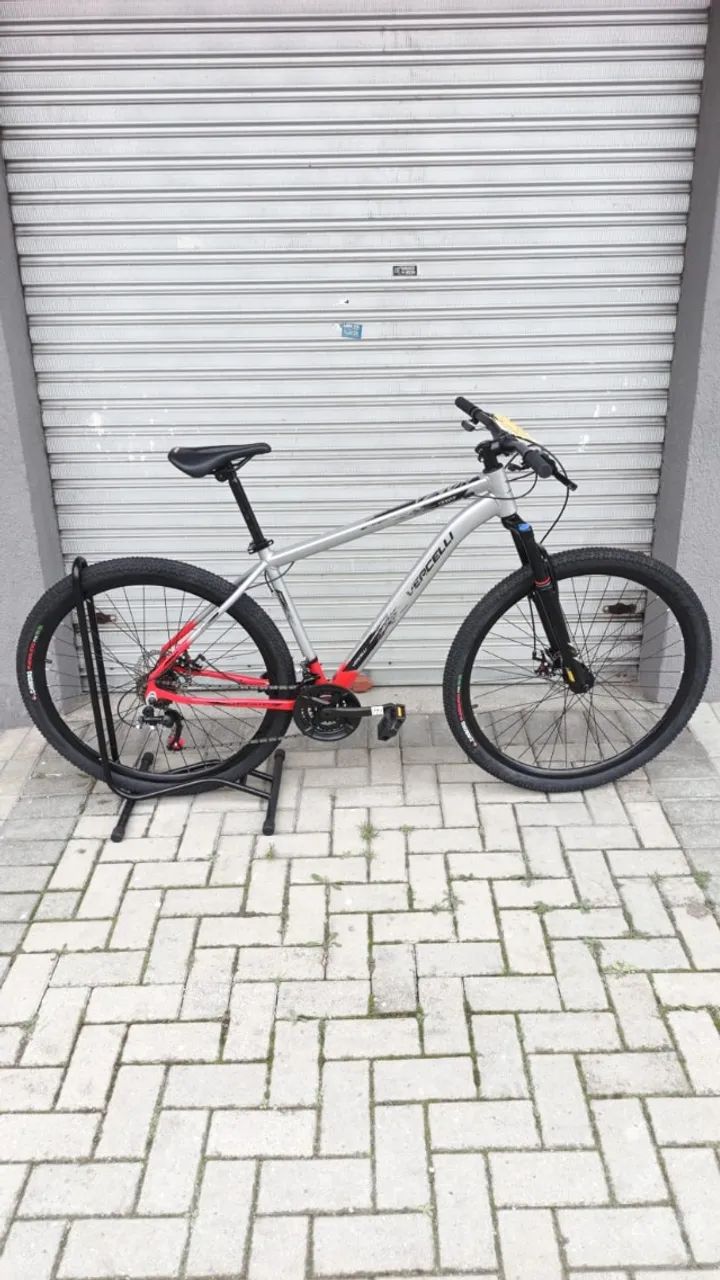Bicicleta Vercelli aro 29 