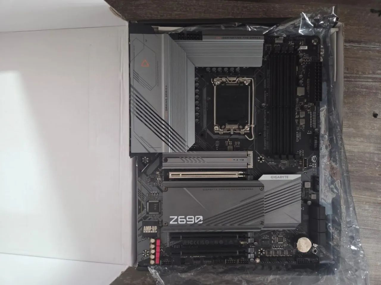 Placa-Mãe Gigabyte Z690 Gaming X DDR5 - Foto 2