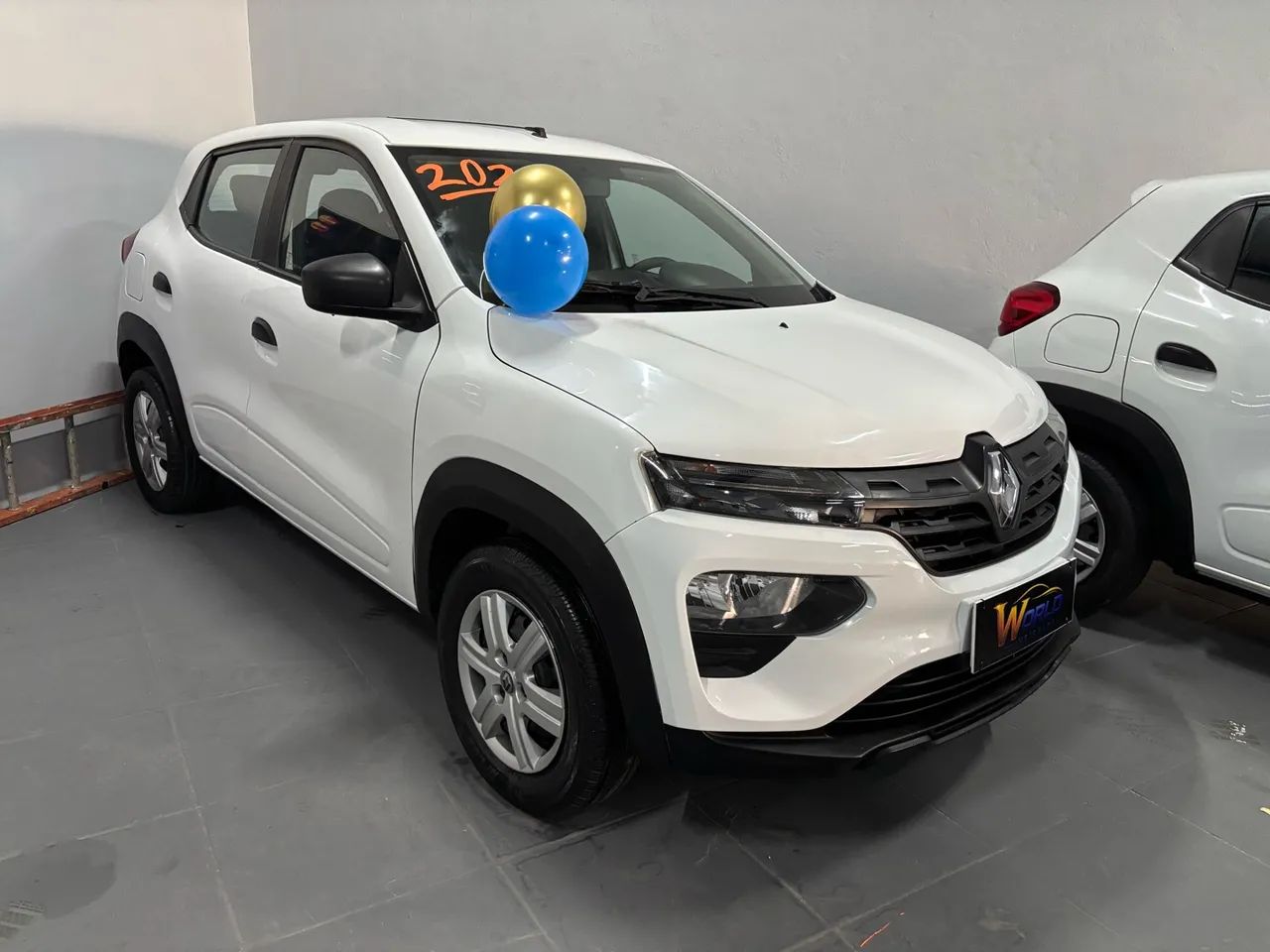 Renault Kwid OUTSIDER 1.0 FLEX 12V 5P MEC. 2024