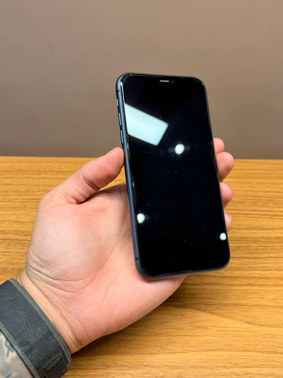 Vendo pra hoje iPhone 11 128gb todo original!  - Foto 3