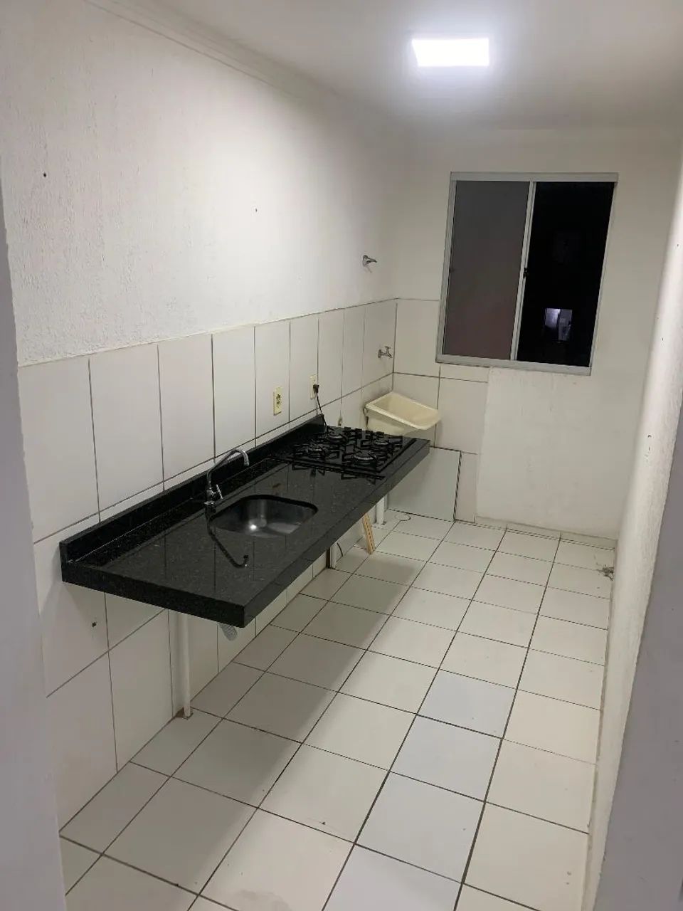 Alugo apê semi-mobiliado no bairro antares  - Foto 2