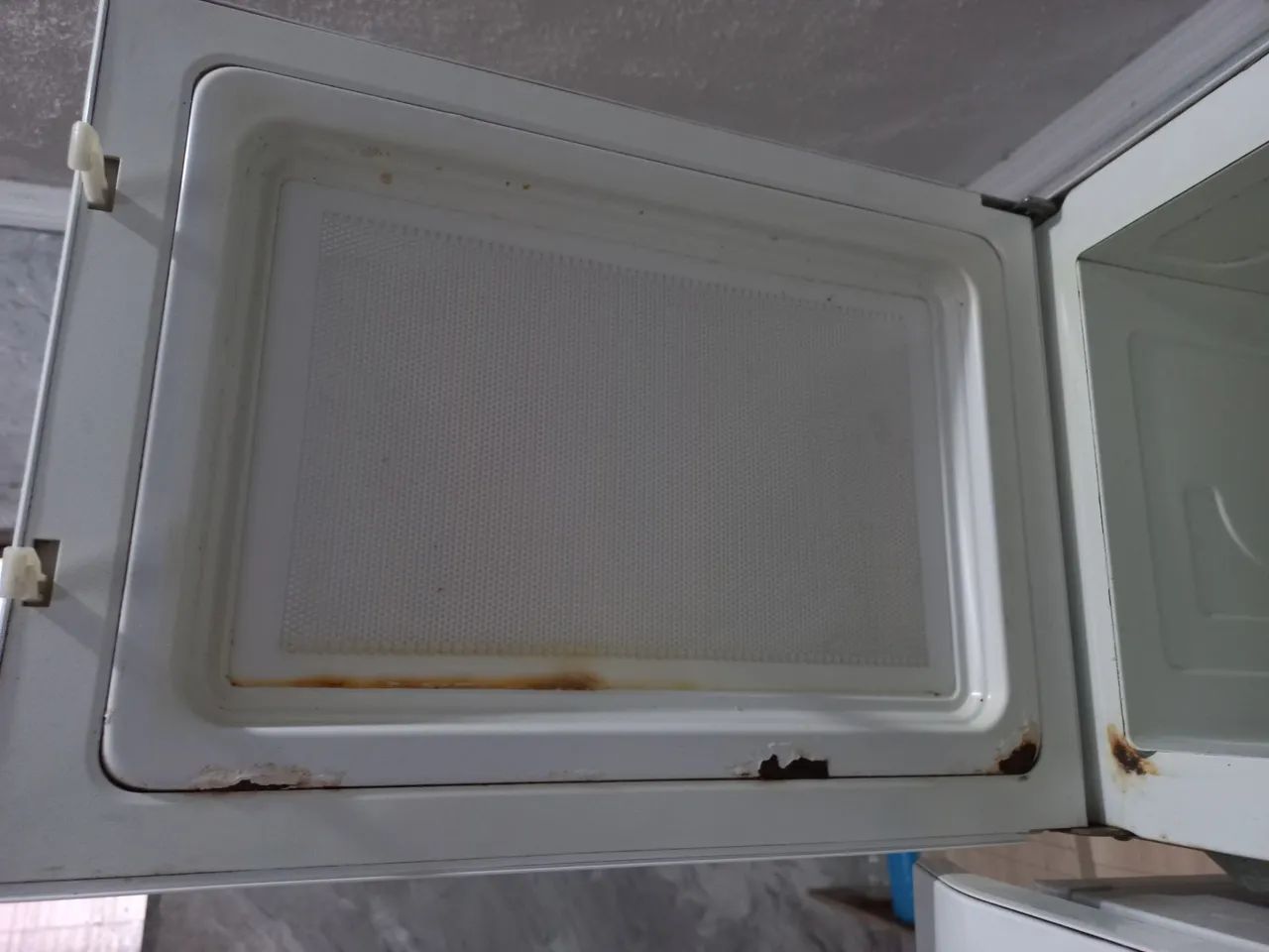 Microondas Electrolux usado - Foto 4