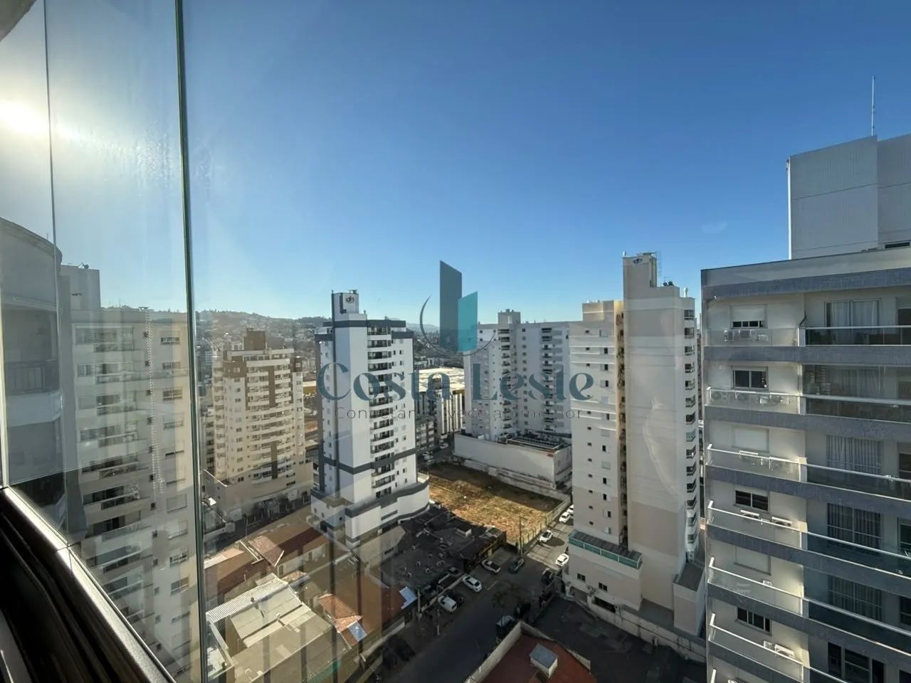 Apartamento com 2 dormitórios sacada com churrasqueira e vista - Foto 5