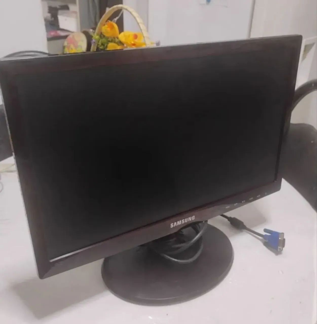 Monitor Samsung 19 polegadas VGA  - Foto 4